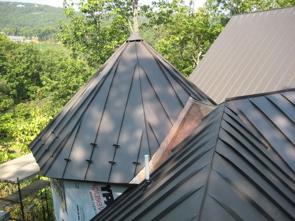 Professional Roof Tarp Installation by Craftsman Roofing in Vandenberg Village